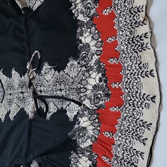 ANGIE Batwing with Drawstring Waist Dress - Picture 5 of 9